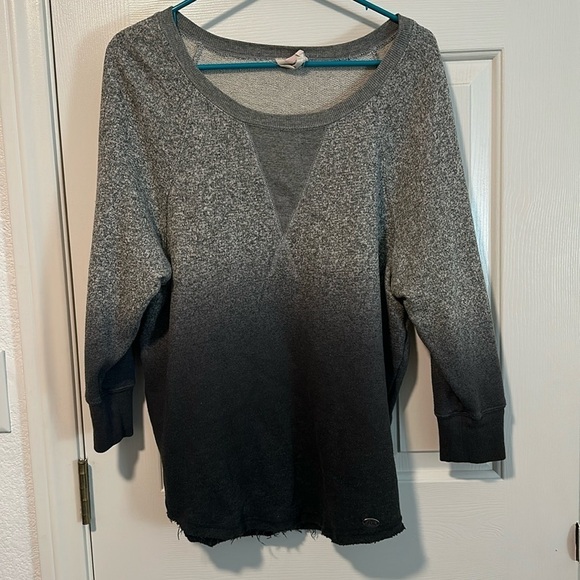 Quiksilver Sweaters - Quicksilver ombré sweater